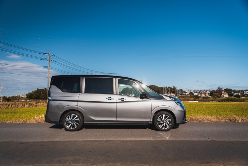 Illustration for article titled Japan’s Best-Selling Minivan Is Smarter Than It Looks
